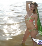 outdoors bikini teen wet 02